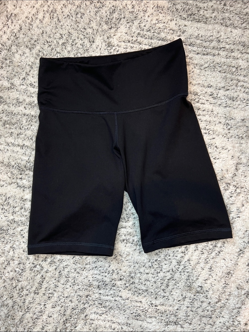 Like new High-Waist Black Women’s Bike Shorts - Old Navy